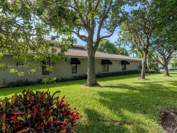 9099 NW 47th Ct, Coral Springs FL 33067