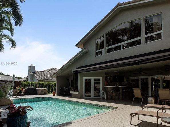 9099 NW 47th Ct, Coral Springs FL 33067
