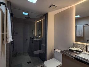 2000 Island Blvd 2404, Aventura FL 33160