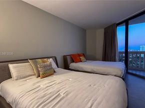 2000 Island Blvd 2404, Aventura FL 33160