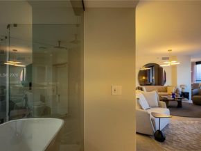 2000 Island Blvd 2404, Aventura FL 33160