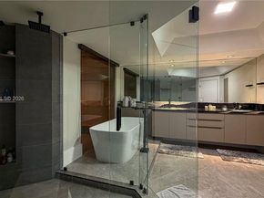 2000 Island Blvd 2404, Aventura FL 33160