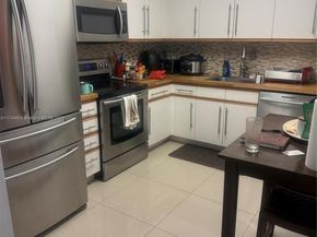 3530 Mystic Pointe Dr 2303, Aventura FL 33180