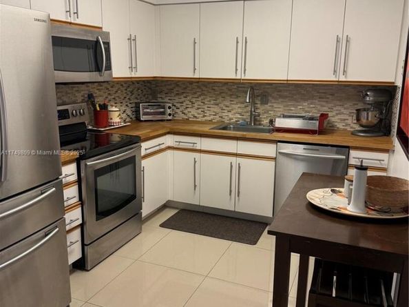 3530 Mystic Pointe Dr 2303, Aventura FL 33180