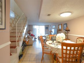 1159 W 40th St 16, Hialeah FL 33012