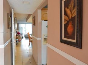 1159 W 40th St 16, Hialeah FL 33012