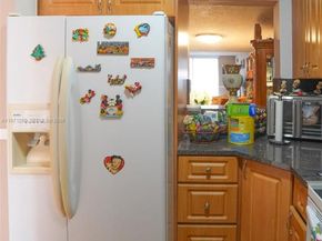 1159 W 40th St 16, Hialeah FL 33012