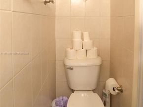 1159 W 40th St 16, Hialeah FL 33012