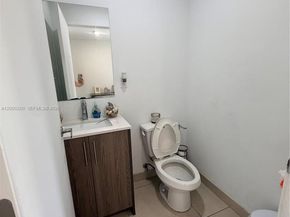 102 NW 10th Pl, Florida City FL 33034
