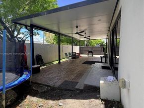 102 NW 10th Pl, Florida City FL 33034
