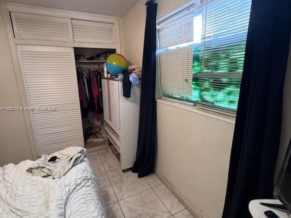 5890 NW 15th St, Sunrise FL 33313