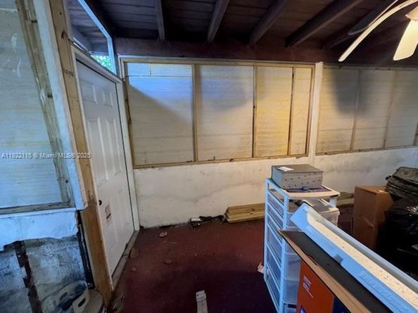 5890 NW 15th St, Sunrise FL 33313