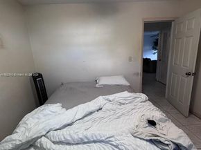 5890 NW 15th St, Sunrise FL 33313