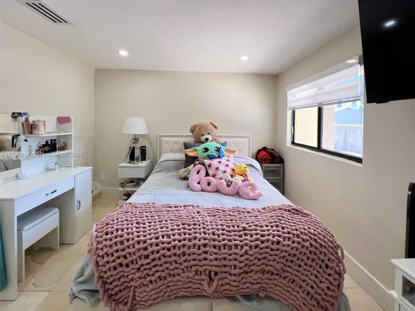 8818 SW 16th Street, Miami FL 33165