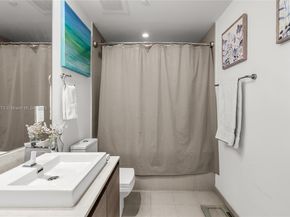 1080 Brickell Ave 2503, Miami FL 33131