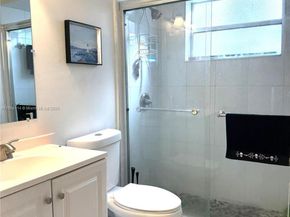 11266 SW 33rd St, Miami FL 33165