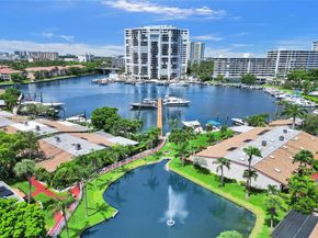2649 S Parkview Dr, Hallandale Beach FL 33009