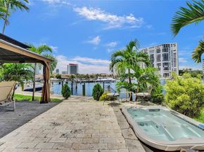 2649 S Parkview Dr, Hallandale Beach FL 33009