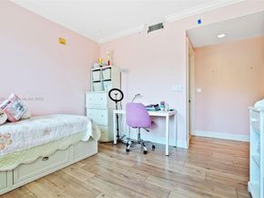 781 Crandon Blvd 306, Key Biscayne FL 33149