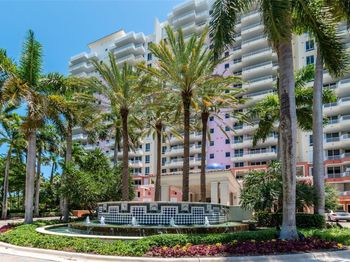 781 Crandon Blvd