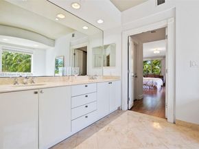 781 Crandon Blvd 306, Key Biscayne FL 33149