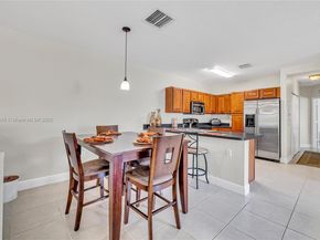 7400 Palomino Dr 5225, Davie FL 33024