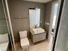 1000 Brickell Plaza 4410, Miami FL 33131