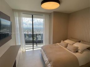 1000 Brickell Plaza 4410, Miami FL 33131