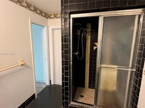 8535 NW 25th Pl, Coral Springs FL 33065