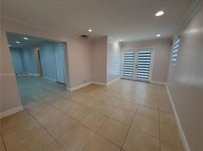 3011 N 74th Ave, Hollywood FL 33024