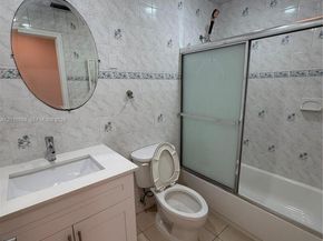3011 N 74th Ave, Hollywood FL 33024