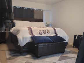 12950 SW 7th Ct 404A, Pembroke Pines FL 33027