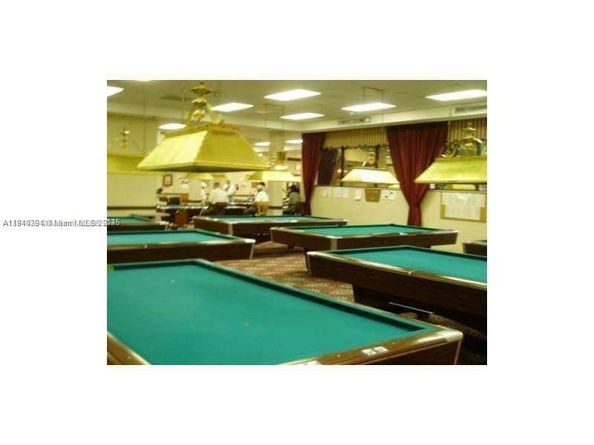 12950 SW 7th Ct 404A, Pembroke Pines FL 33027