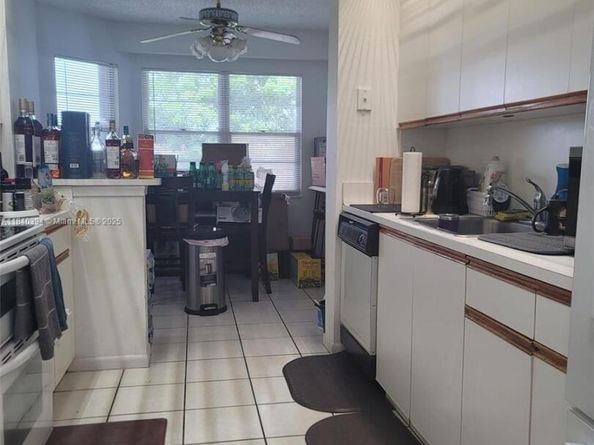 12950 SW 7th Ct 404A, Pembroke Pines FL 33027