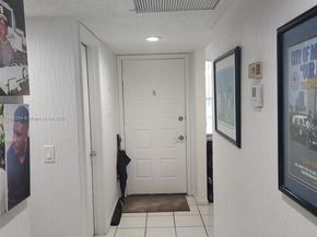 12950 SW 7th Ct 404A, Pembroke Pines FL 33027