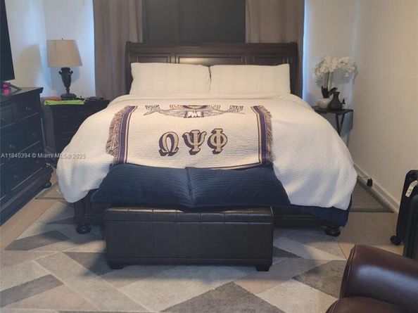 12950 SW 7th Ct 404A, Pembroke Pines FL 33027