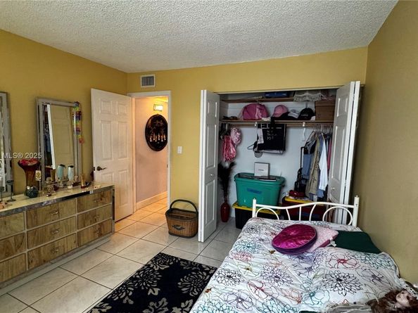 9301 SW 4th St 114E, Miami FL 33174