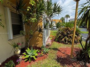 9301 SW 4th St 114E, Miami FL 33174