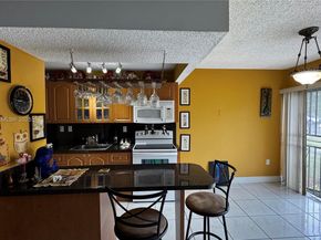9301 SW 4th St 114E, Miami FL 33174