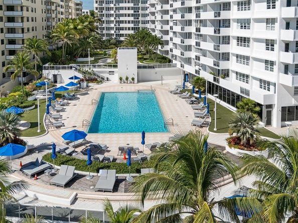 100 Lincoln Rd 626, Miami Beach FL 33139