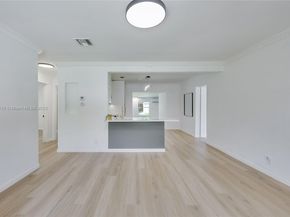1529 NW 2nd Ave, Fort Lauderdale FL 33311