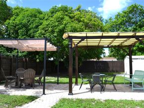 1529 NW 2nd Ave, Fort Lauderdale FL 33311