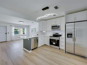 1529 NW 2nd Ave, Fort Lauderdale FL 33311