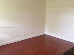 5156 NE 6th Ave 224, Oakland Park FL 33334
