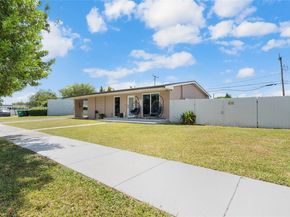 10610 SW 200th St, Cutler Bay FL 33157