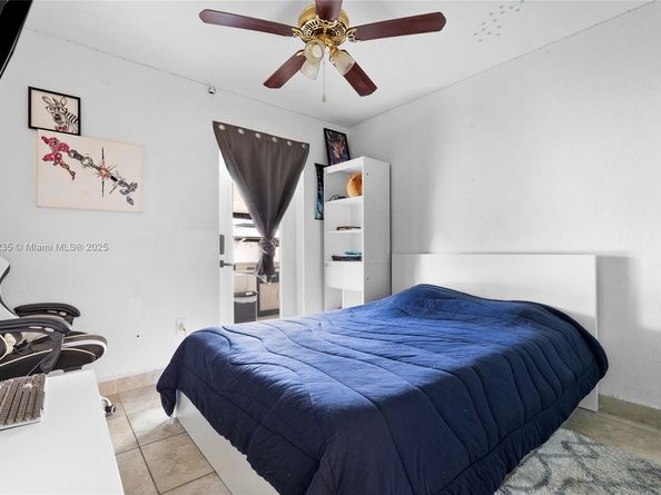 10610 SW 200th St, Cutler Bay FL 33157