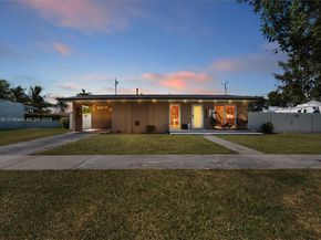 10610 SW 200th St, Cutler Bay FL 33157