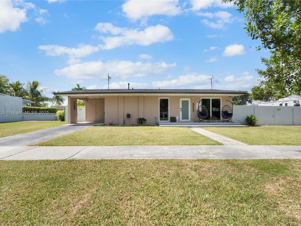 10610 SW 200th St, Cutler Bay FL 33157