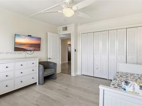 340 Sunset Dr 1210, Fort Lauderdale FL 33301