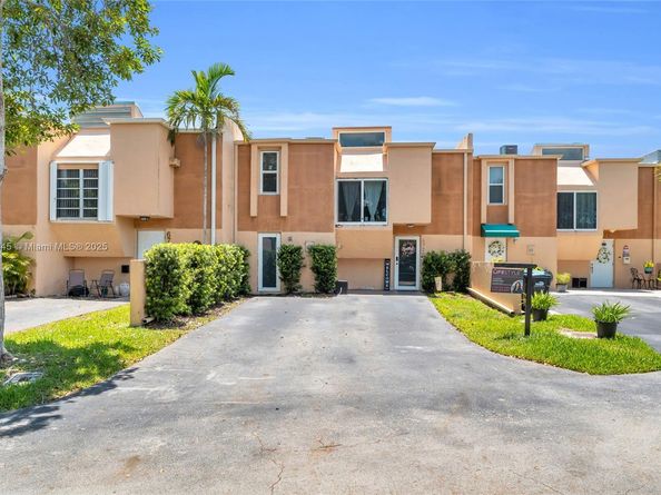 6728 SW 140th Ct, Miami FL 33183